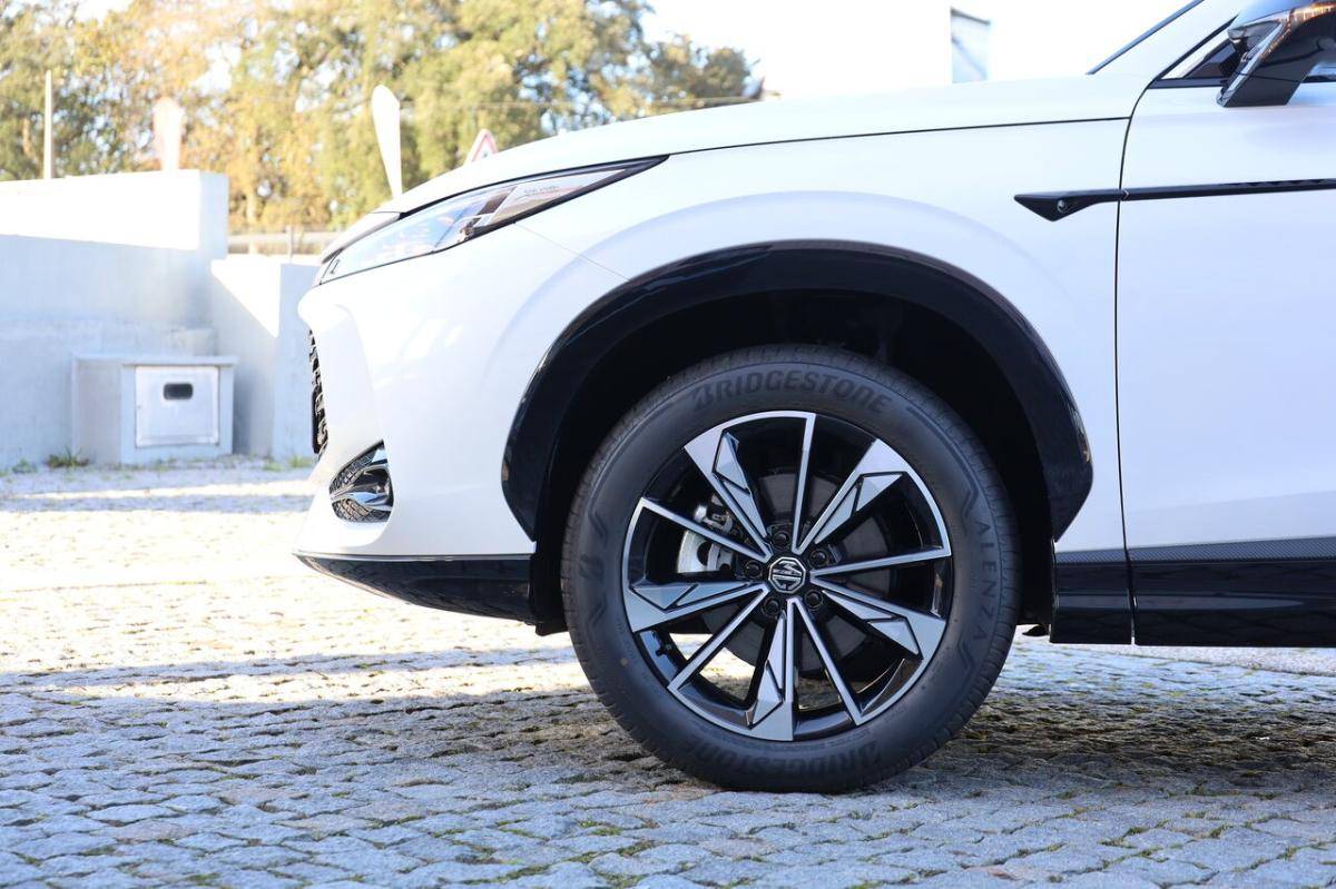 mg-hs-2024-gasolina-1498cc