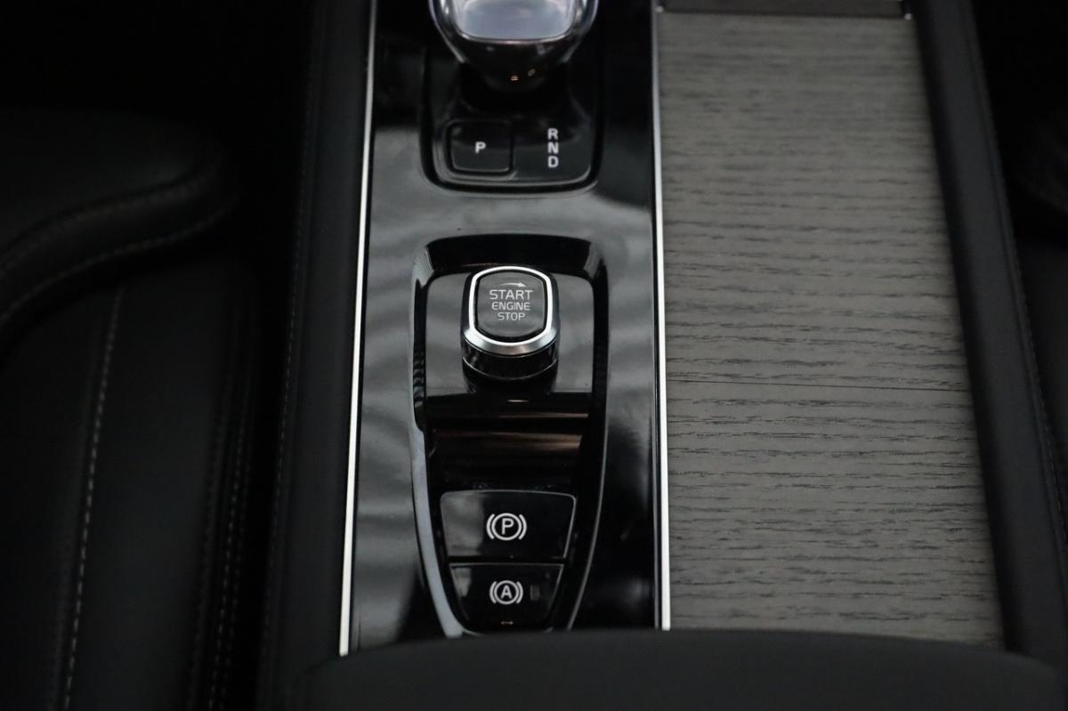 volvo-xc90-2025-hibrido-a-gasolina-1969cc