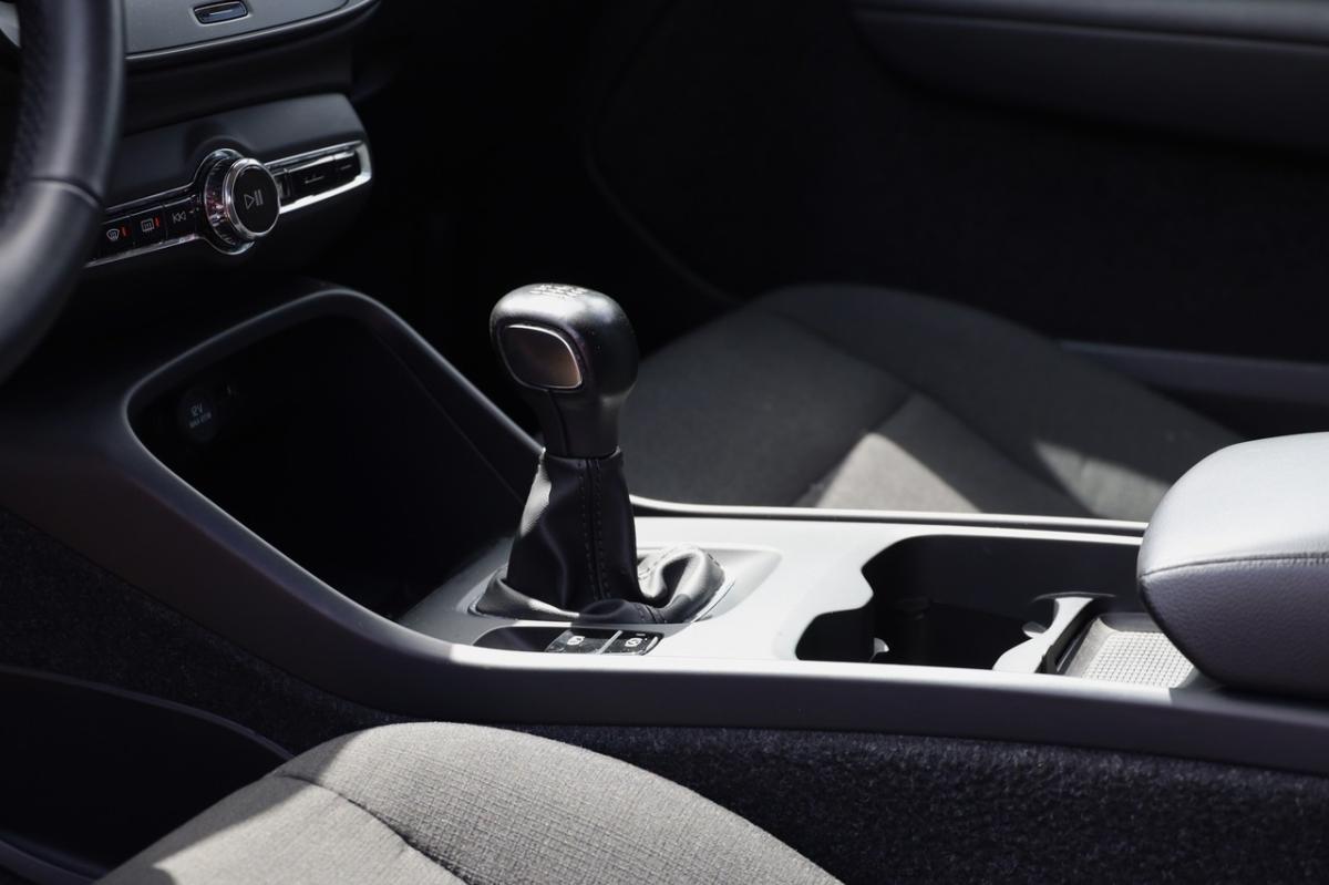 volvo-xc40-2022-gasolina-1477cc