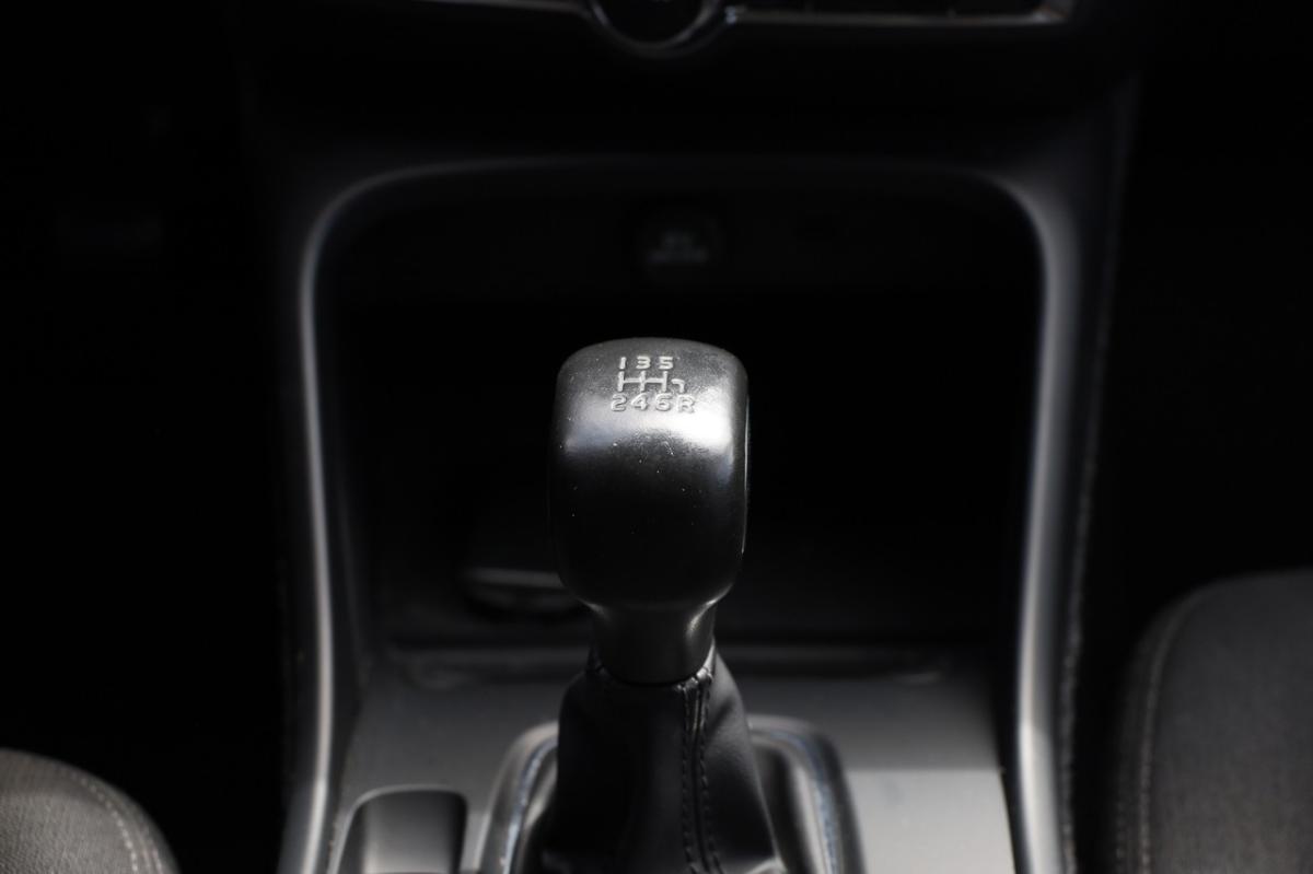 volvo-xc40-2022-gasolina-1477cc