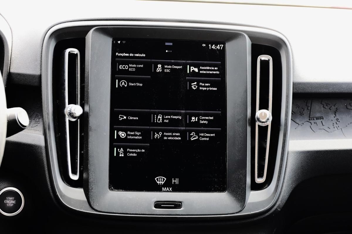 volvo-xc40-2022-gasolina-1477cc