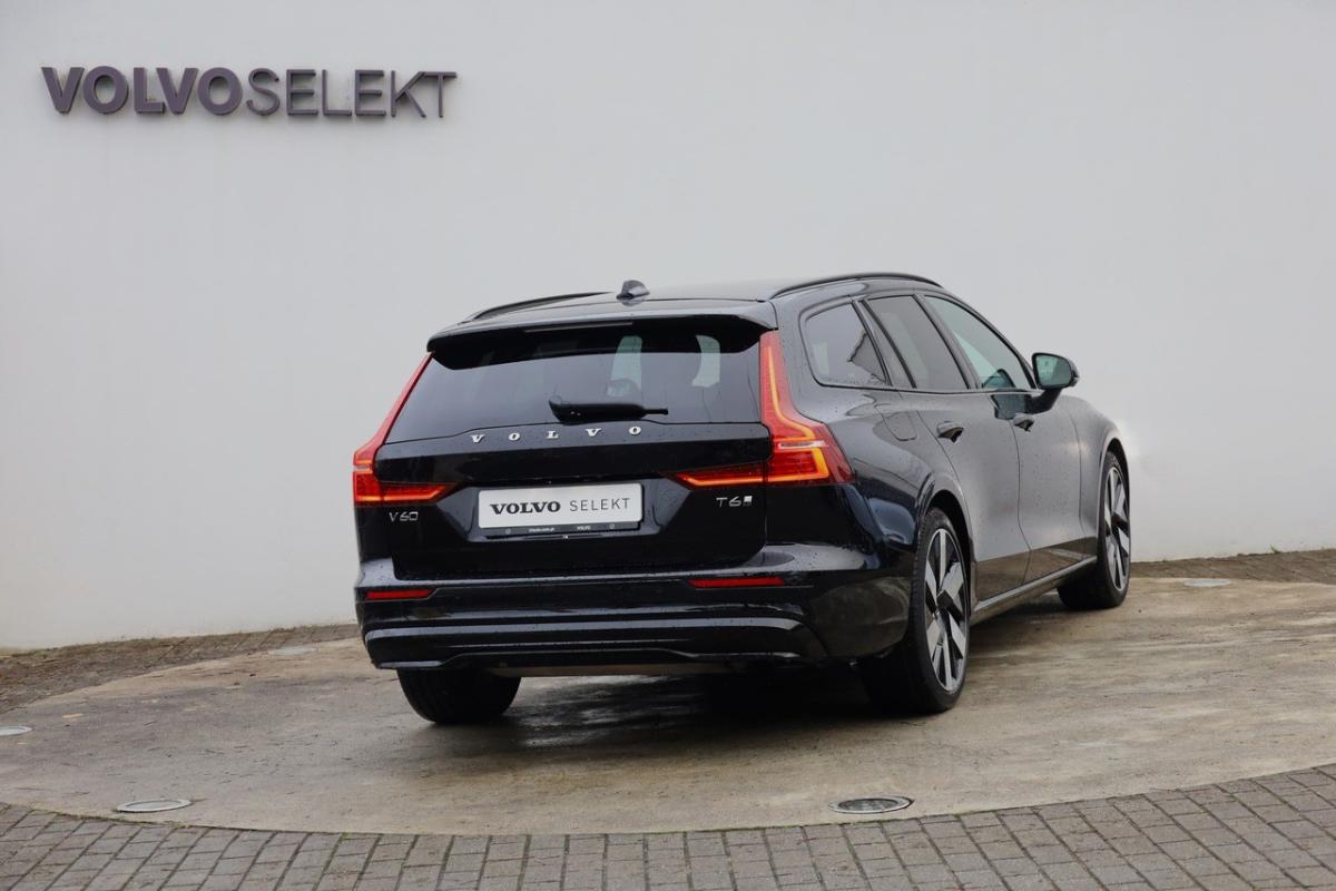 volvo-v60-2024-hibrido-a-gasolina-1969cc