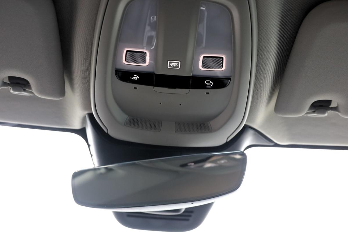 volvo-v60-2024-hibrido-a-gasolina-1969cc