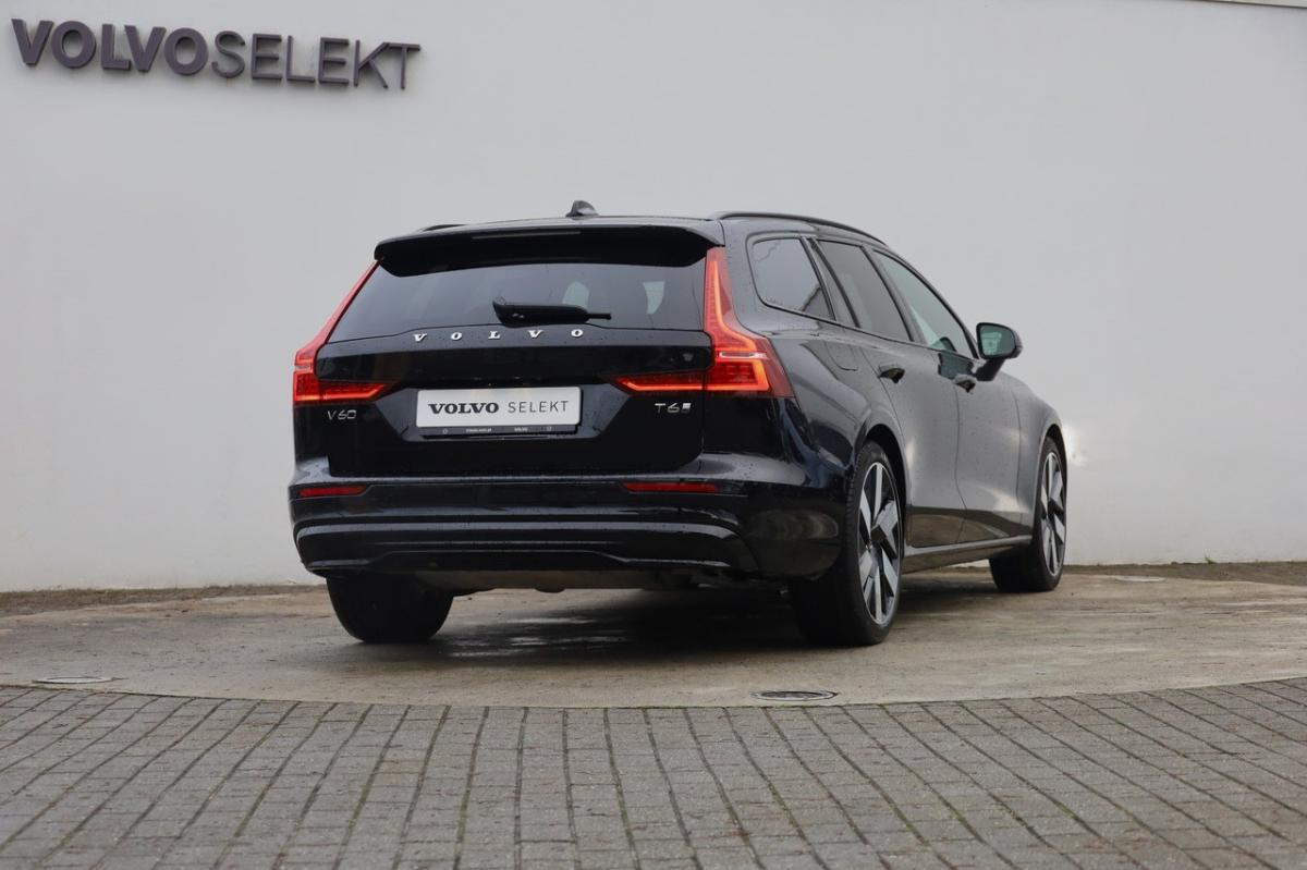 volvo-v60-2024-hibrido-a-gasolina-1969cc