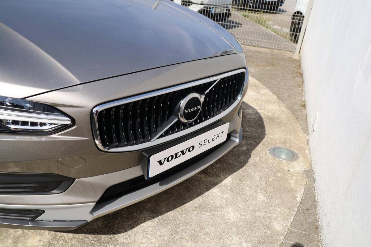 volvo-v90-2022-diesel-1969cc
