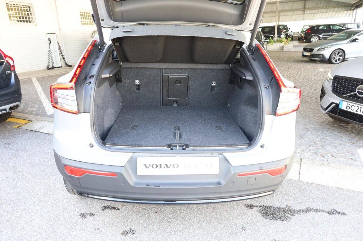 volvo-c40-2023-eletrico-0cc