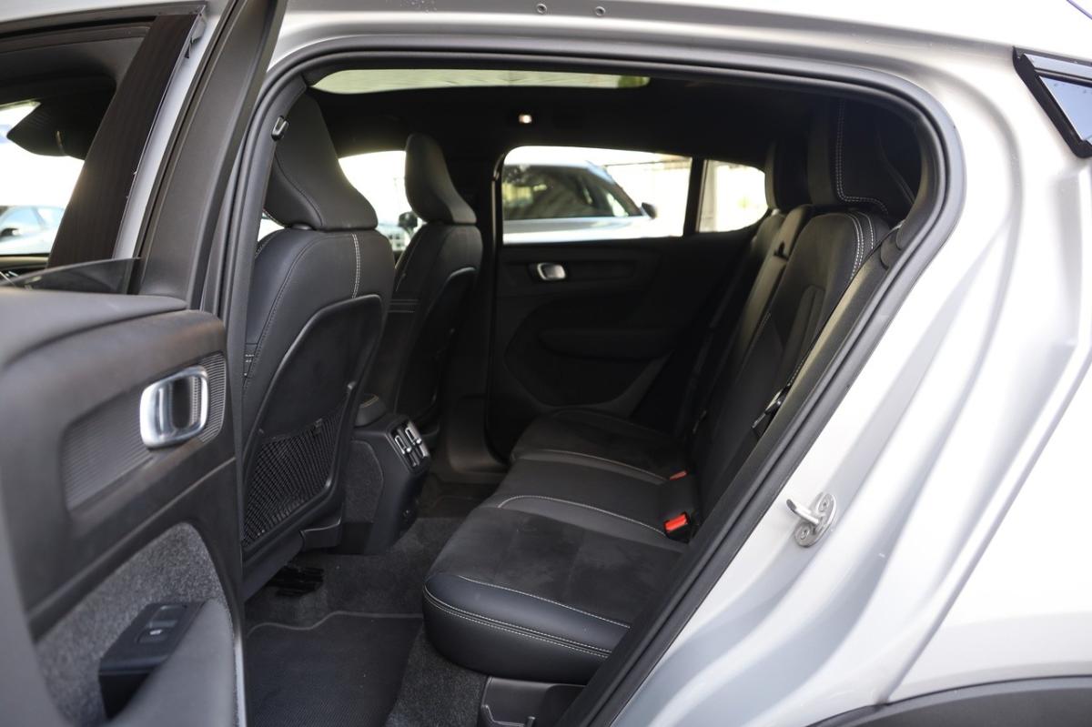 volvo-c40-2023-eletrico-0cc
