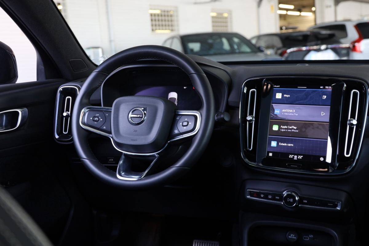 volvo-c40-2023-eletrico-0cc