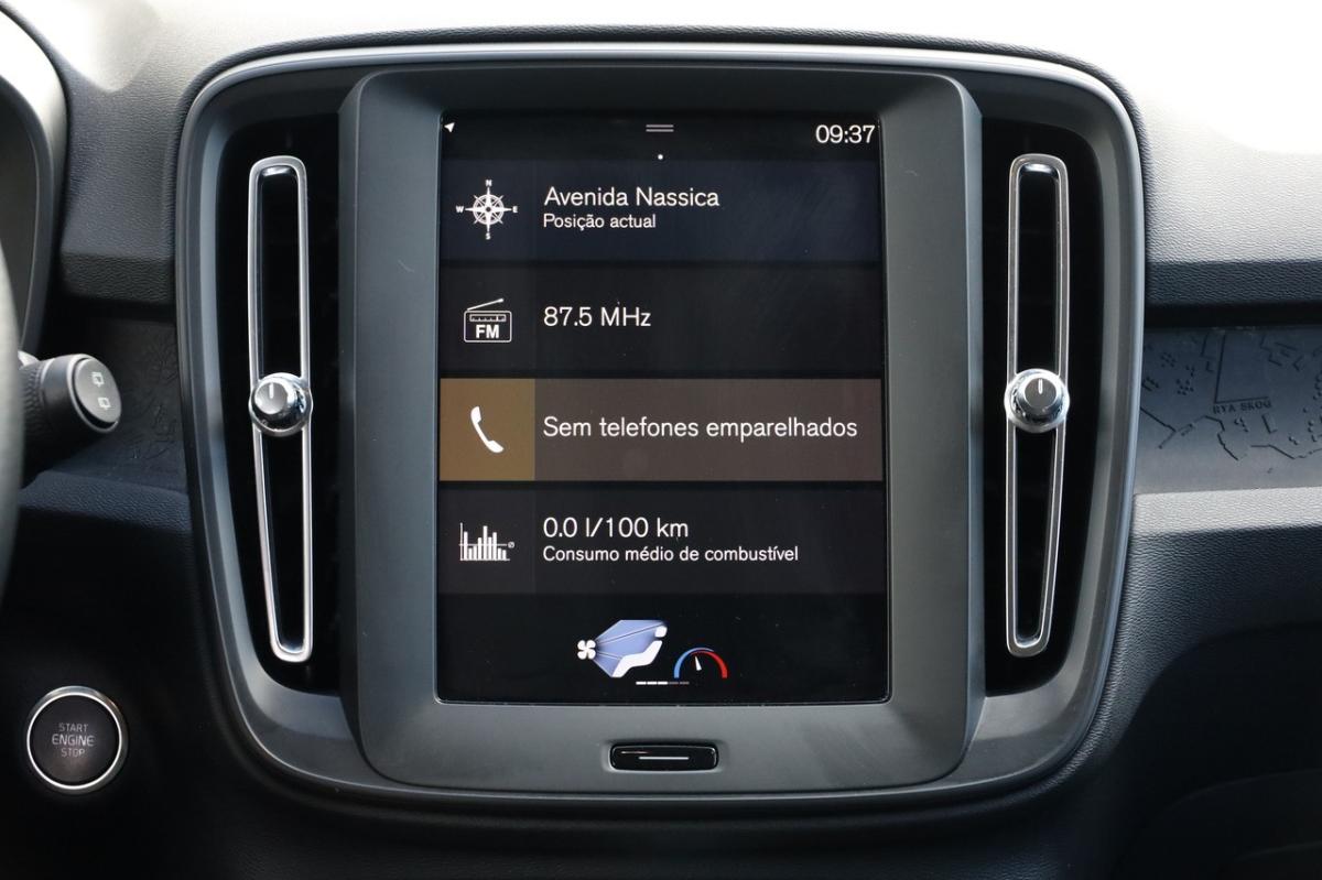 volvo-xc40-2018-diesel-1969cc