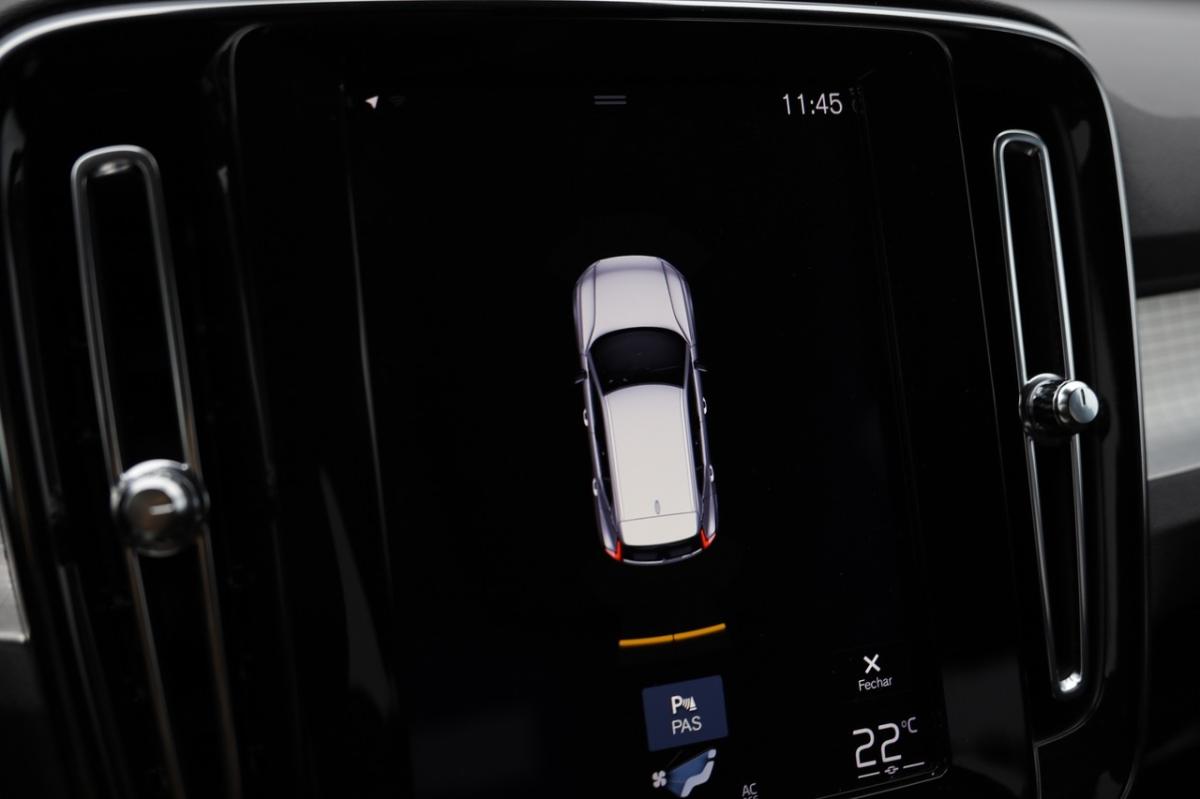 volvo-xc40-2018-diesel-1969cc