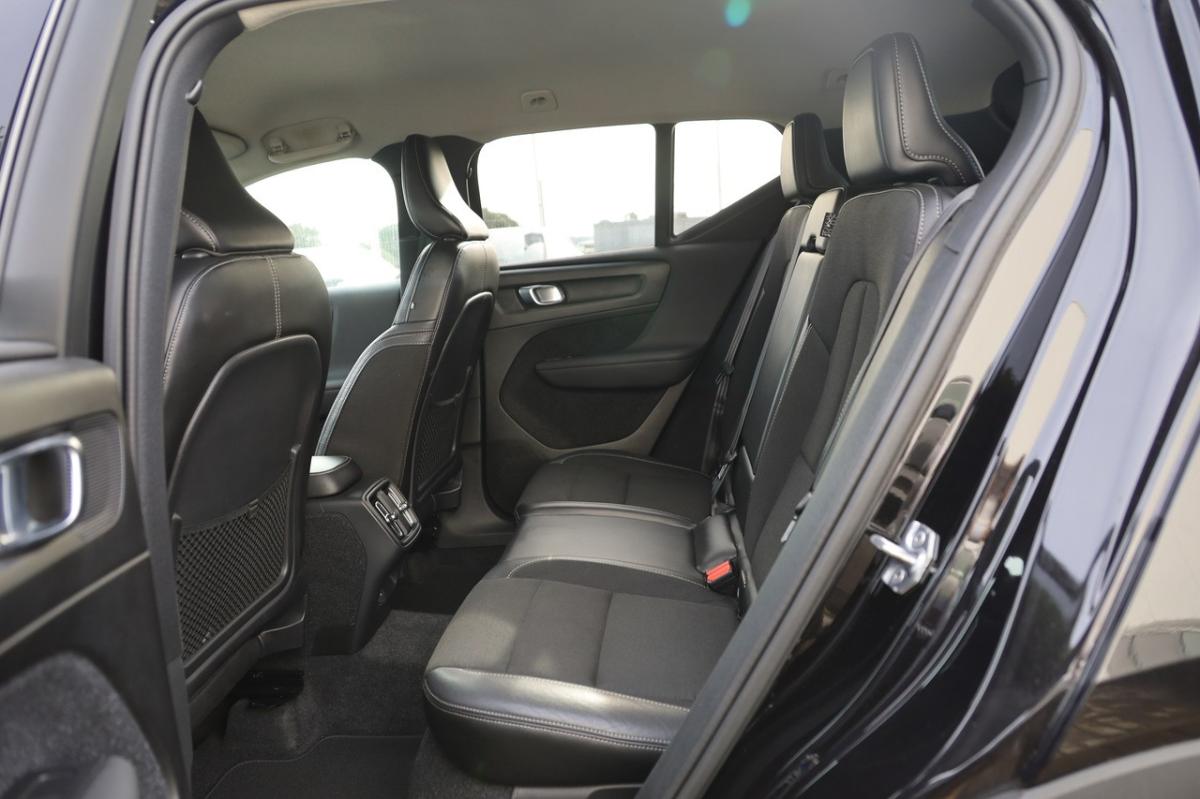 volvo-xc40-2018-diesel-1969cc