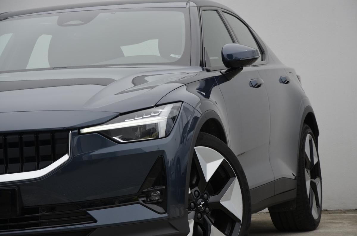 polestar-2-2023-eletrico-0cc