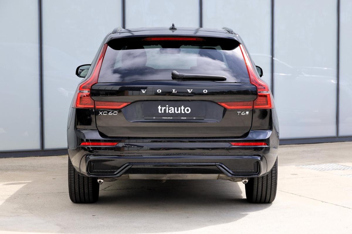 volvo-xc60-2025-hibrido-a-gasolina-1969cc