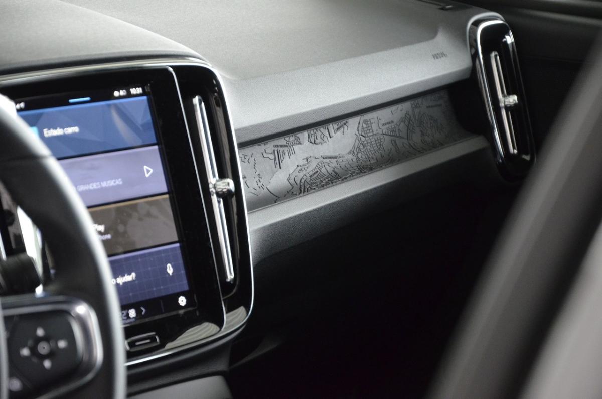 volvo-xc40-2024-eletrico-0cc