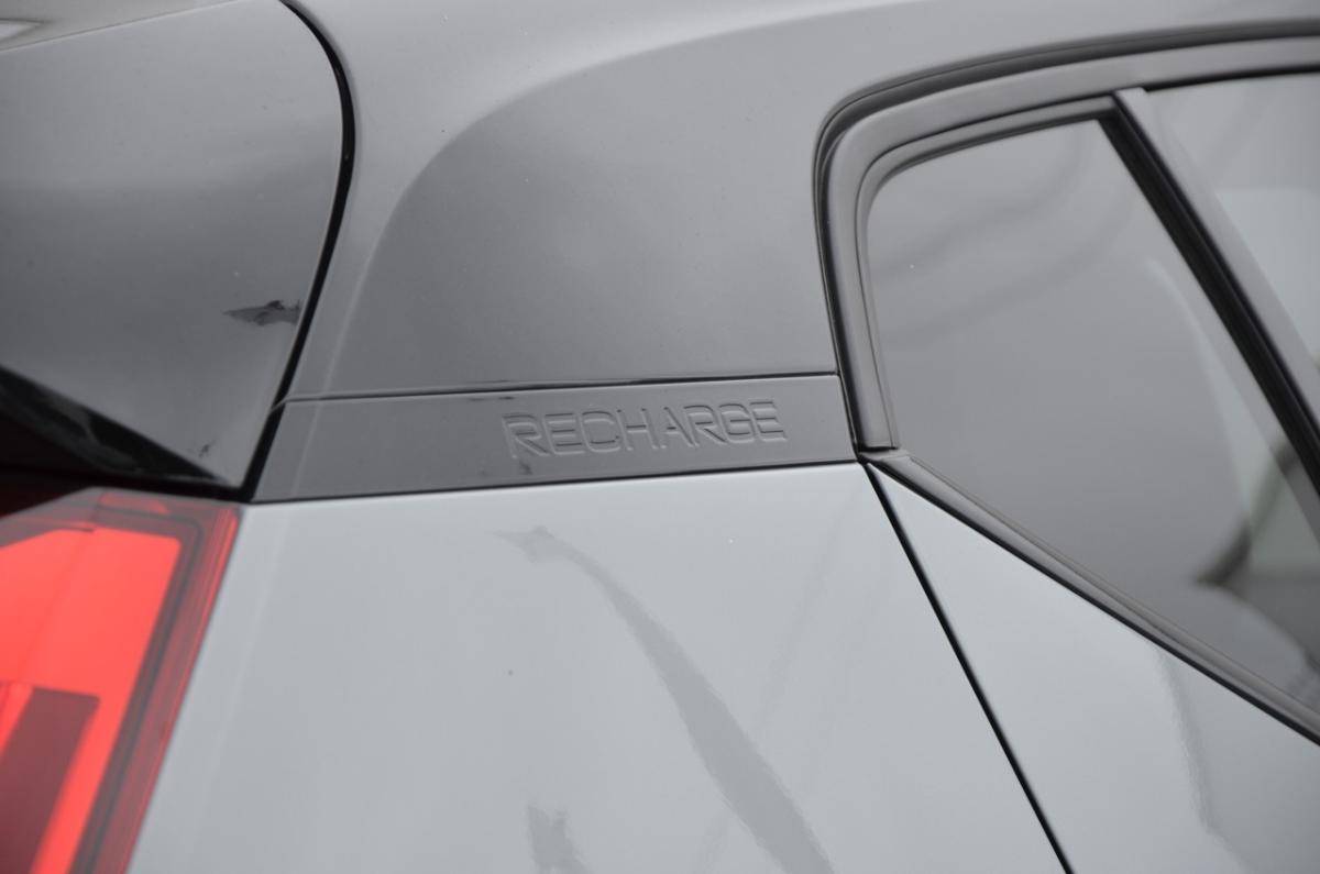 volvo-xc40-2024-eletrico-0cc