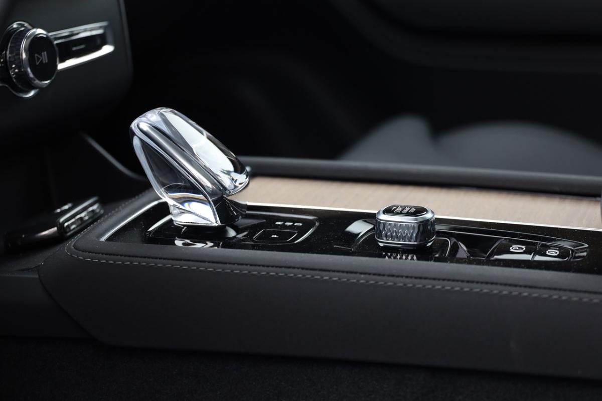 volvo-xc90-2025-hibrido-a-gasolina-1969cc