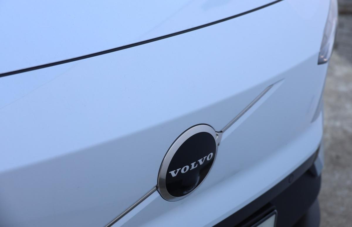 volvo-ex30-2025-eletrico-0cc