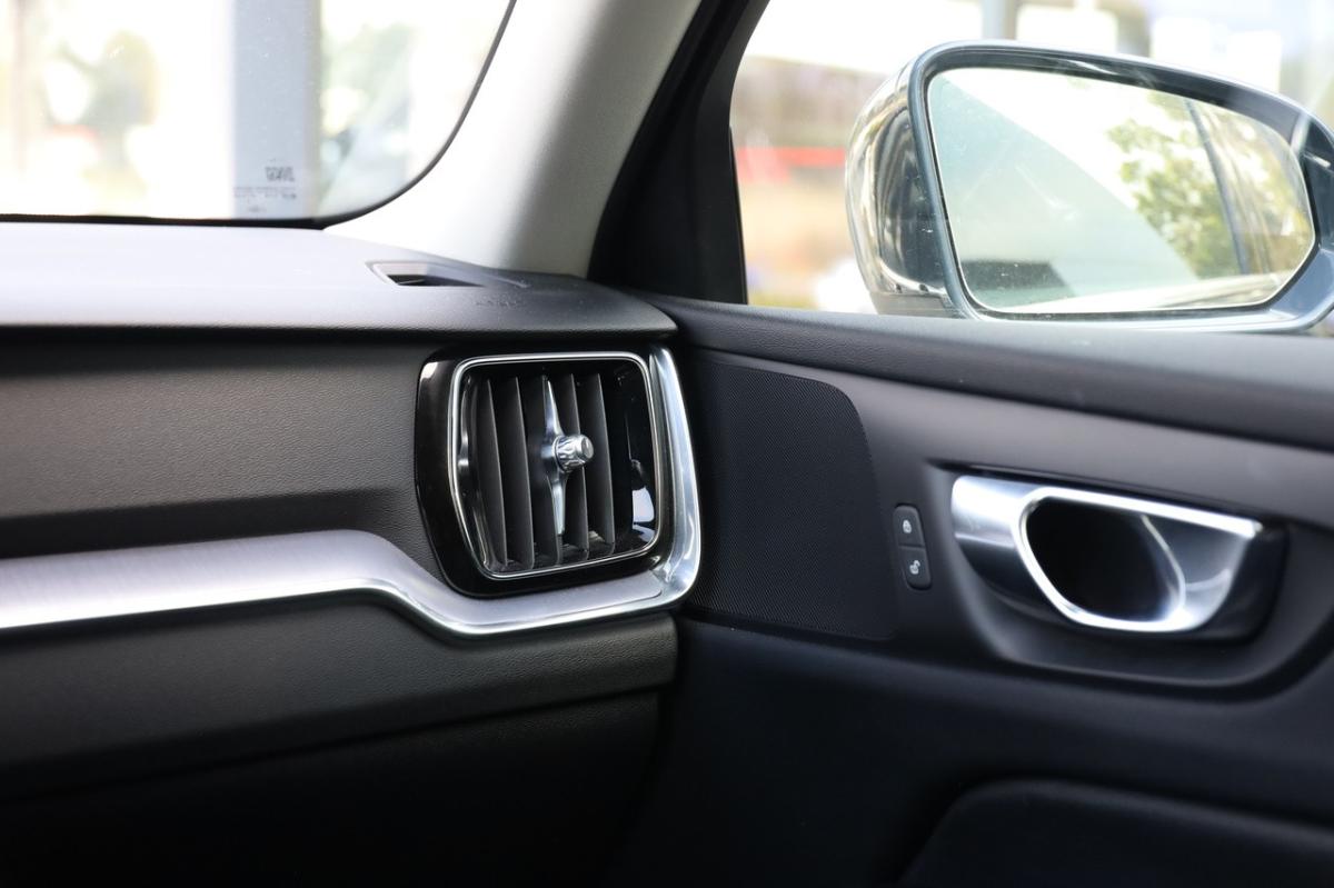 volvo-v60-2022-hibrido-a-gasolina-1969cc