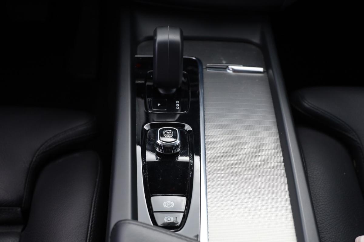 volvo-xc60-2022-diesel-1969cc