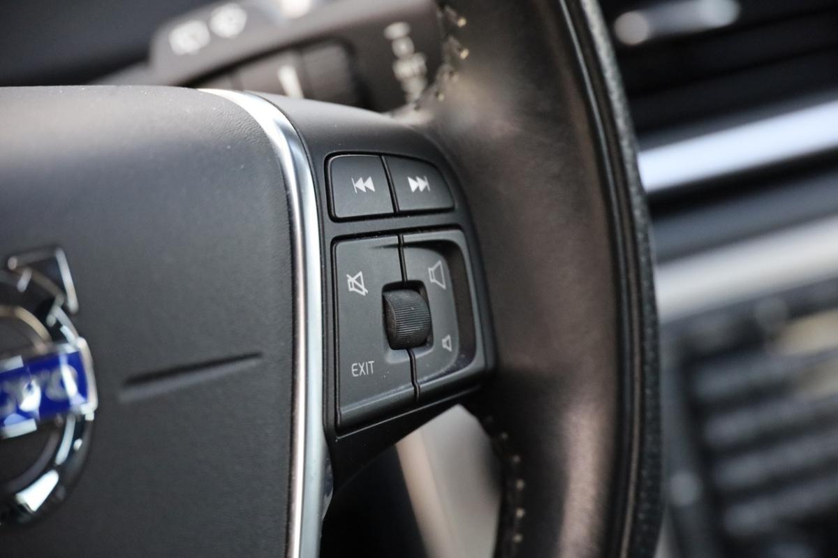 volvo-v60-2012-diesel-1984cc