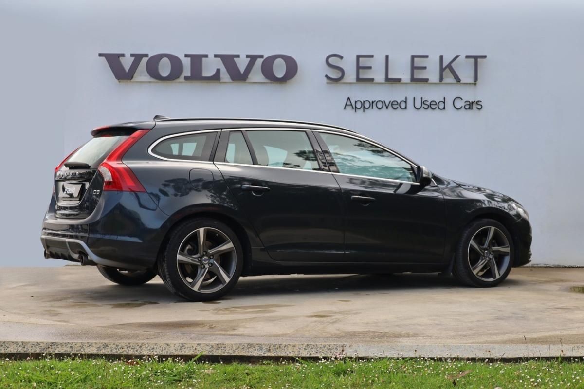 volvo-v60-2012-diesel-1984cc