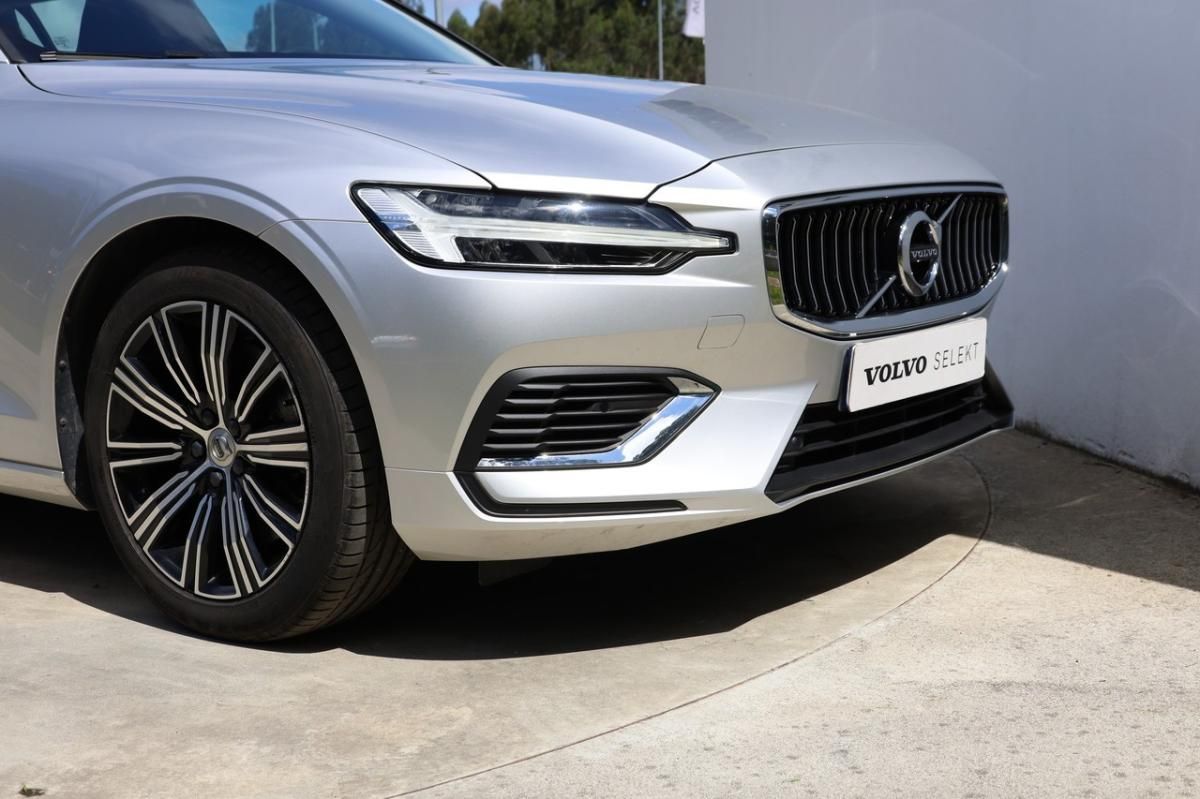 volvo-v60-2020-hibrido-a-gasolina-1969cc