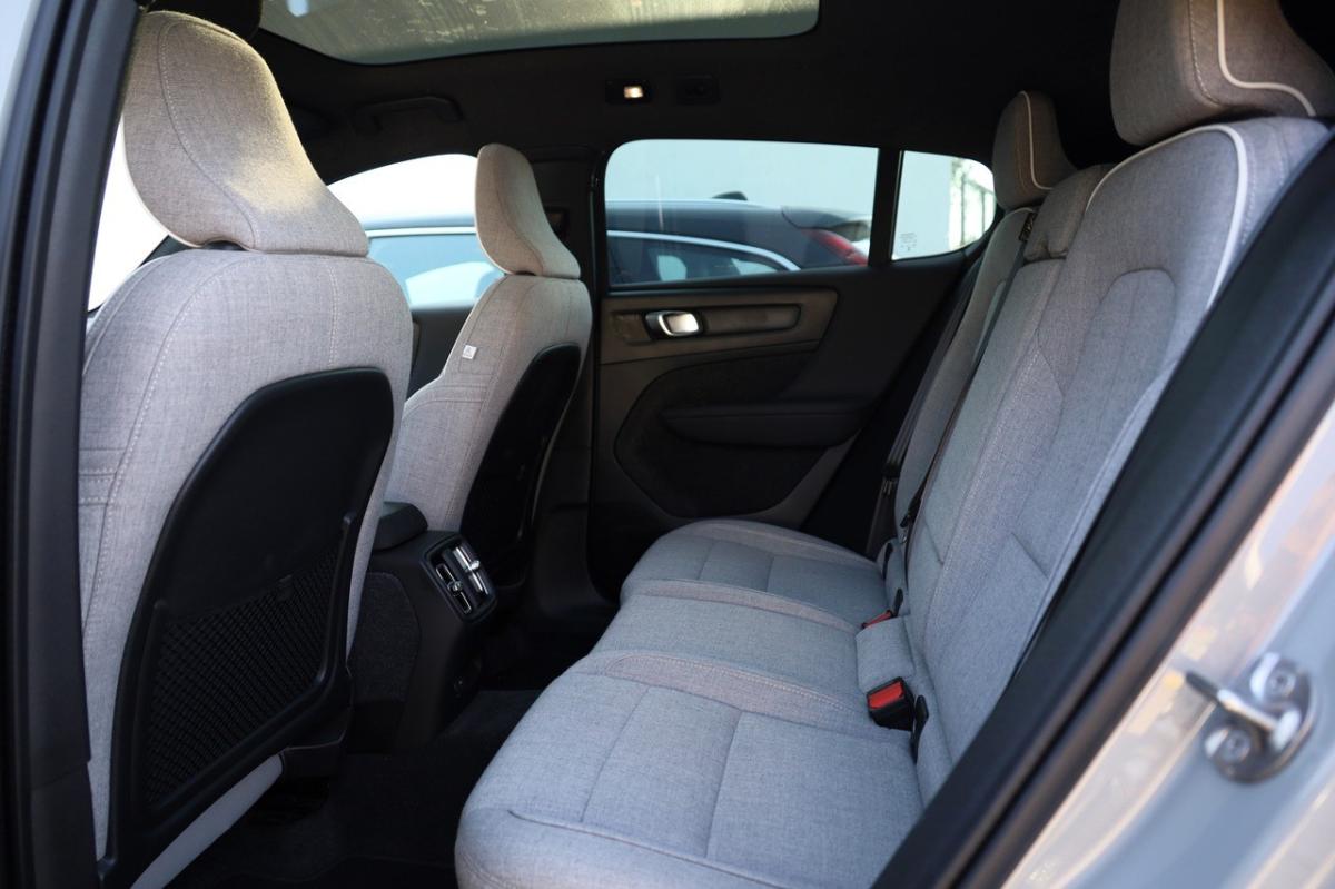 volvo-c40-2024-eletrico-0cc