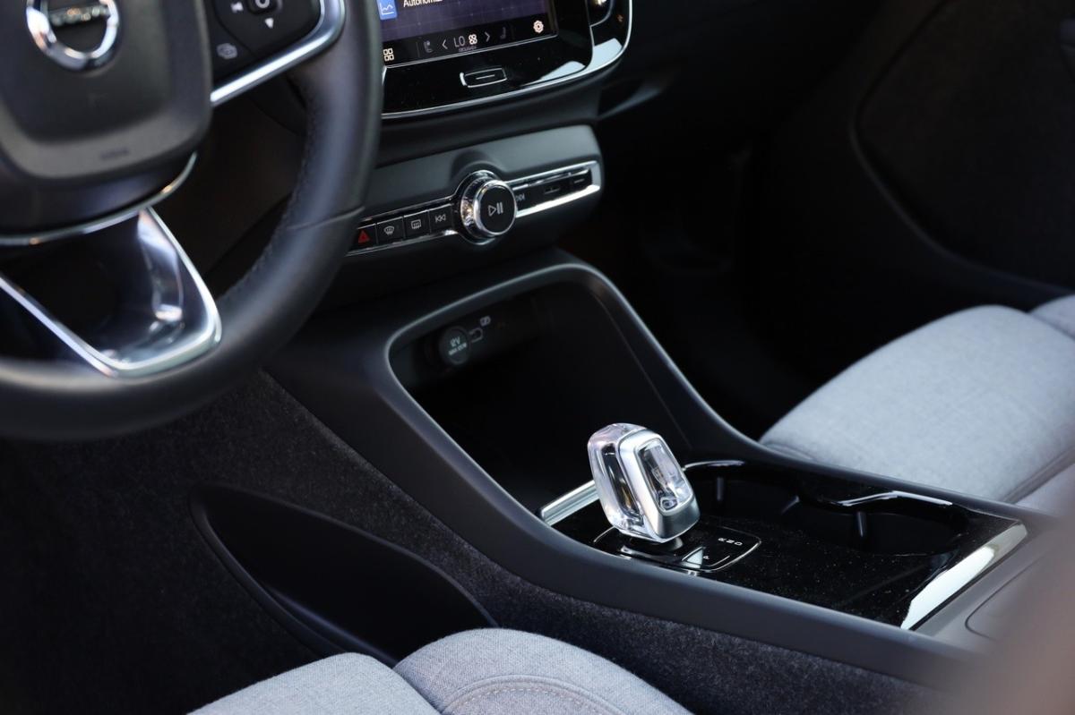 volvo-c40-2024-eletrico-0cc