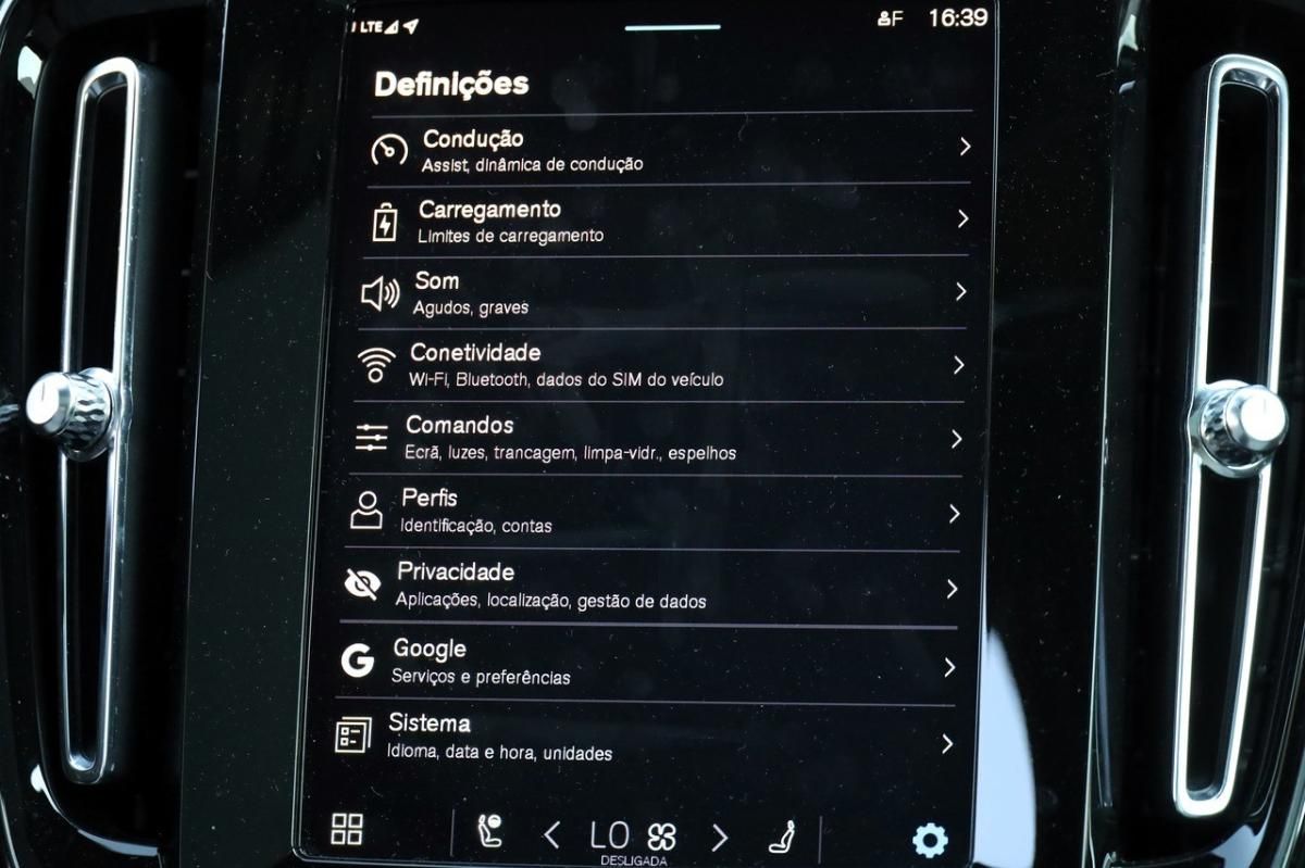 volvo-c40-2024-eletrico-0cc