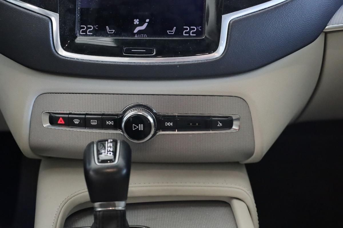 volvo-xc90-2018-diesel-1969cc