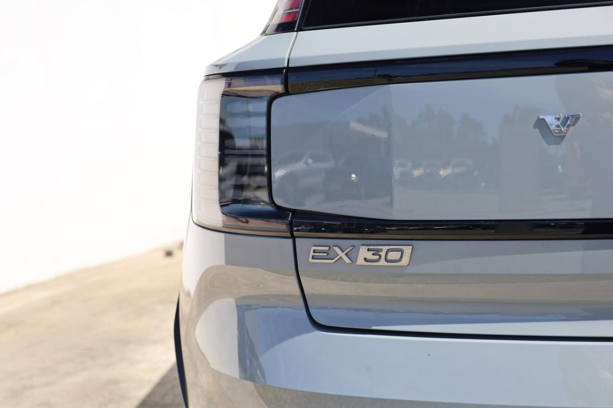 volvo-ex30-2025-eletrico-0cc