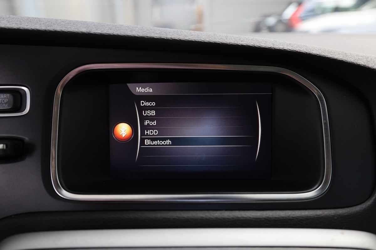 volvo-v40-2018-diesel-1969cc