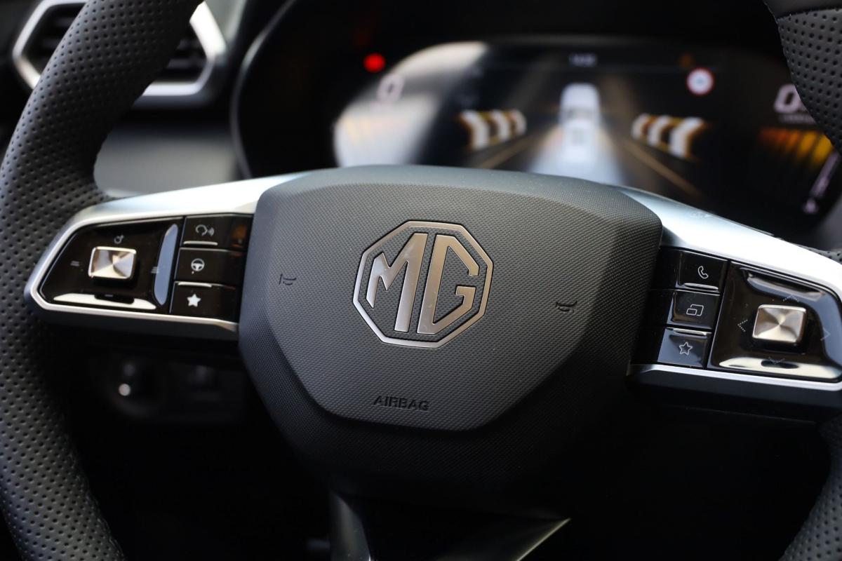 mg-zs-2026-hibrido-a-gasolina-1498cc
