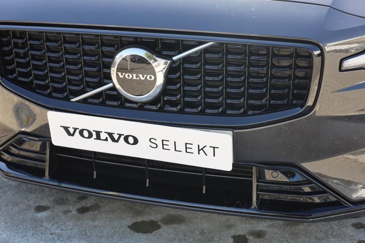 volvo-v60-2024-hibrido-a-gasolina-1969cc