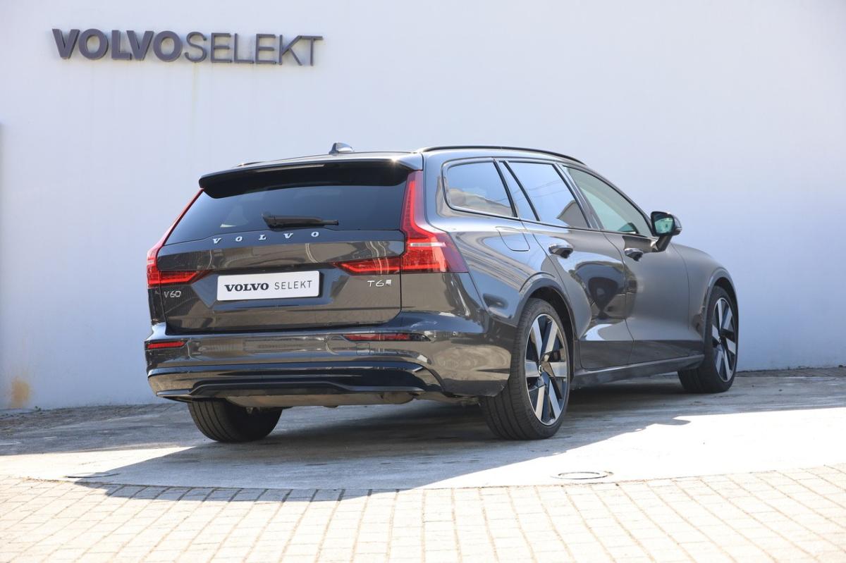 volvo-v60-2024-hibrido-a-gasolina-1969cc