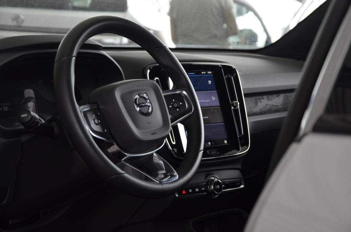 volvo-xc40-2024-eletrico-0cc