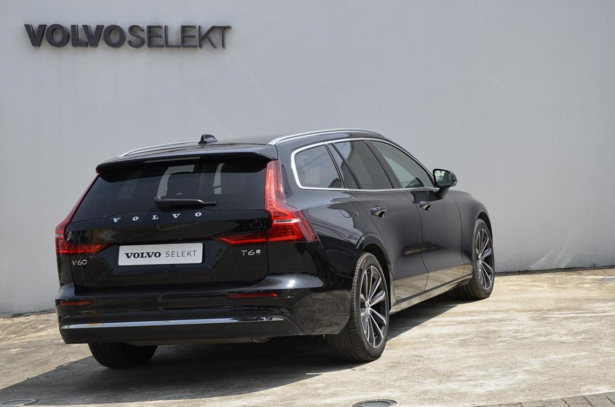 volvo-v60-2024-hibrido-a-gasolina-1969cc