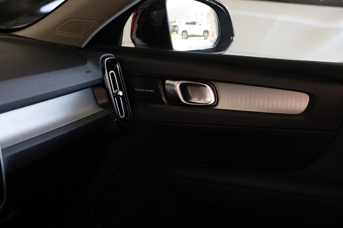 volvo-xc40-2019-gasolina-1477cc