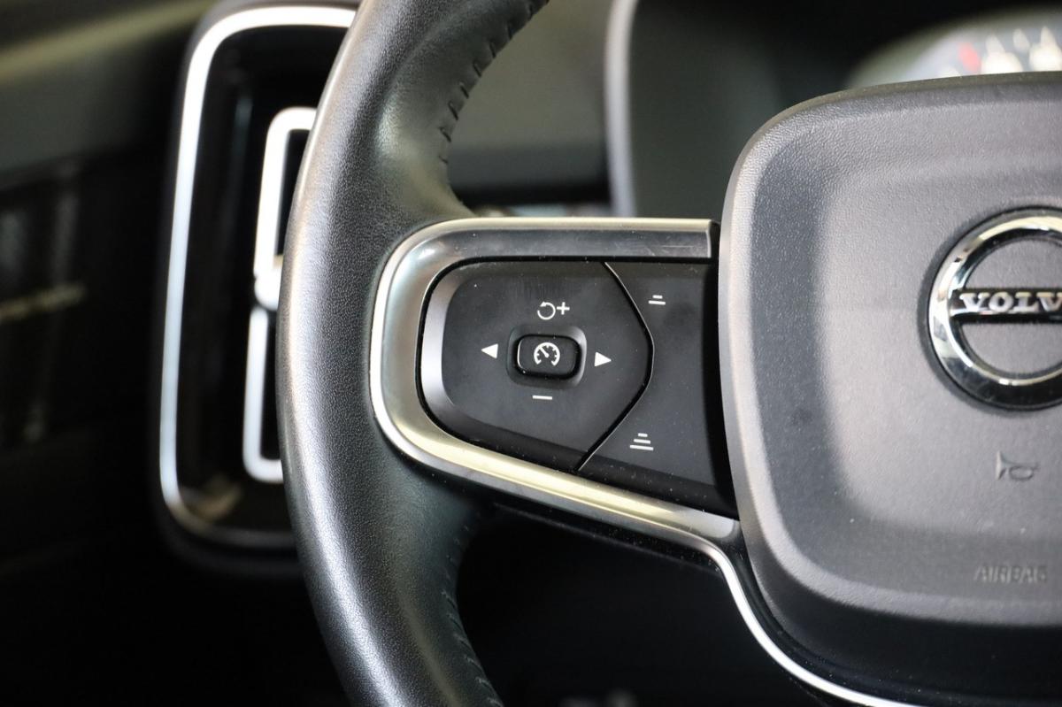 volvo-xc40-2019-gasolina-1477cc
