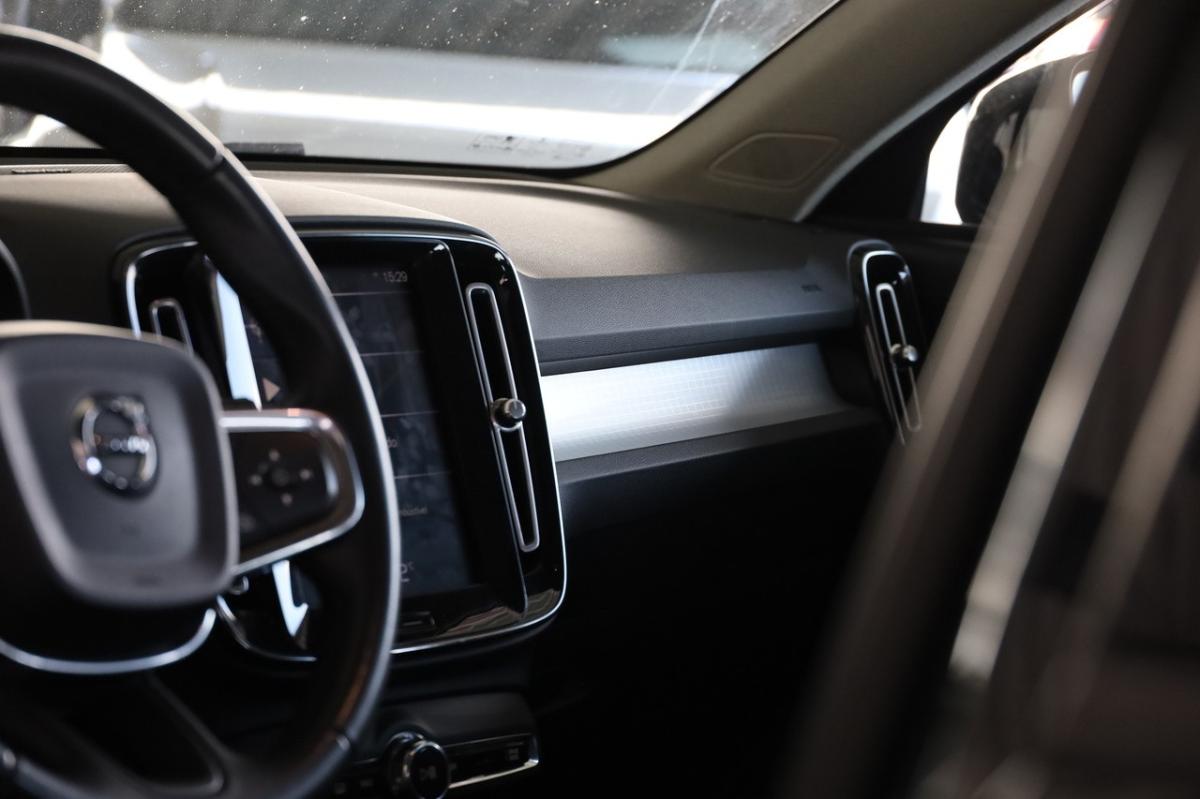 volvo-xc40-2019-diesel-1969cc