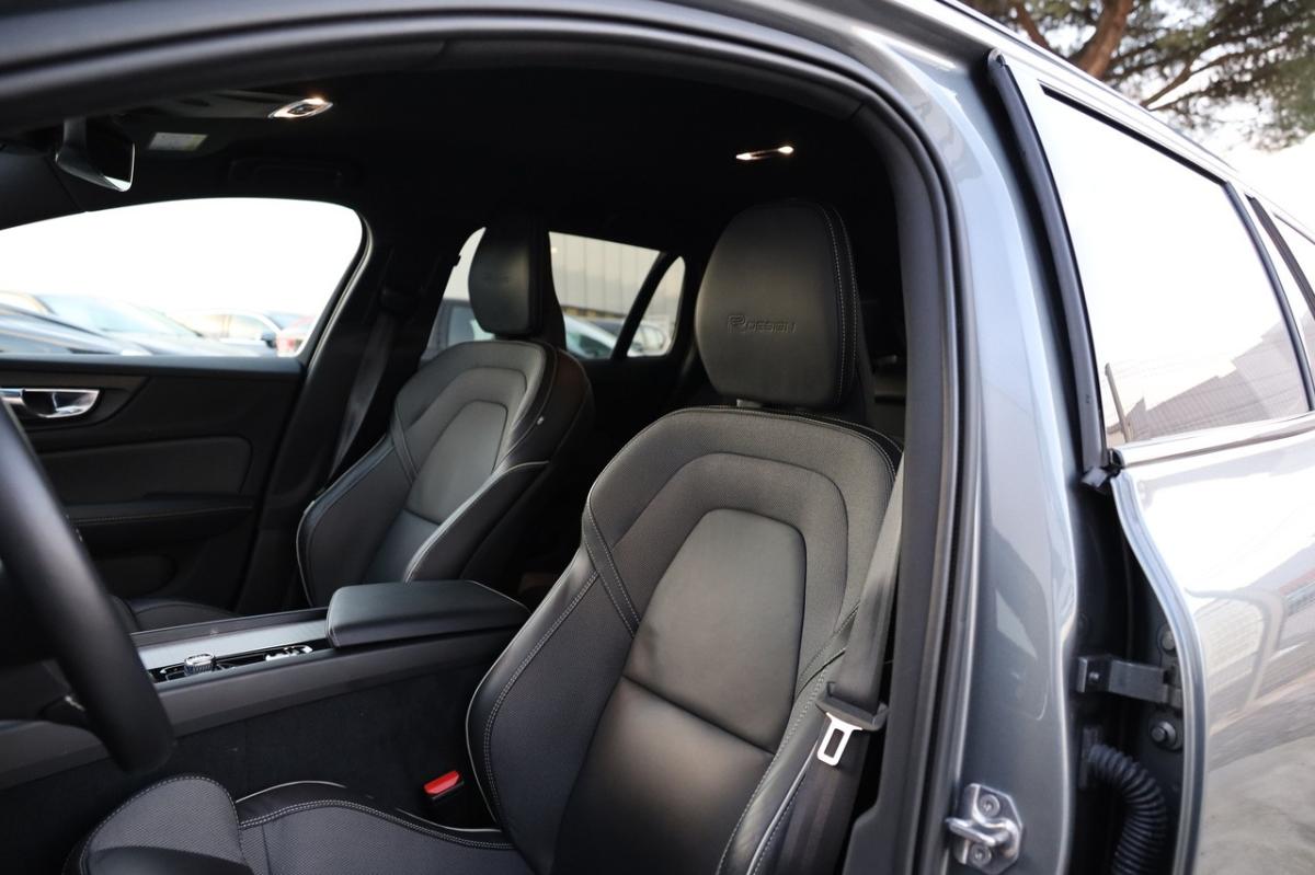volvo-v60-2019-diesel-1969cc