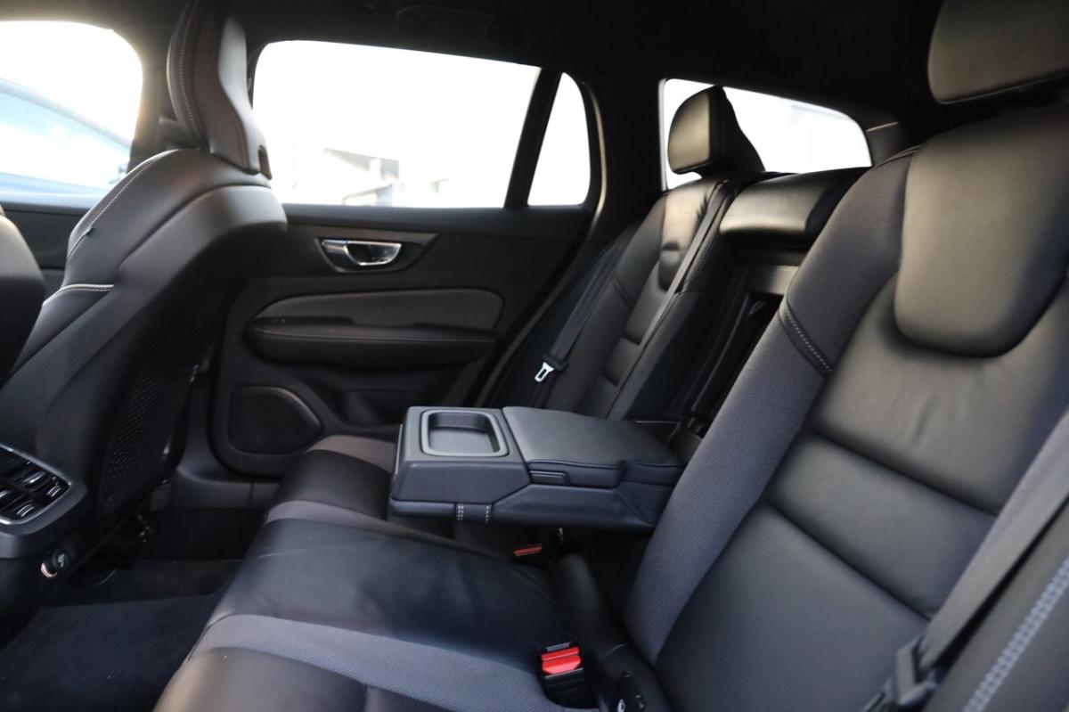 volvo-v60-2019-diesel-1969cc