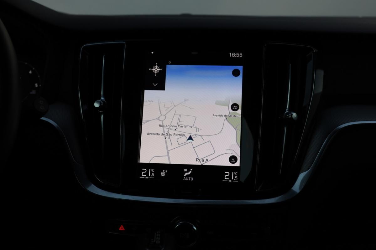 volvo-v60-2019-diesel-1969cc