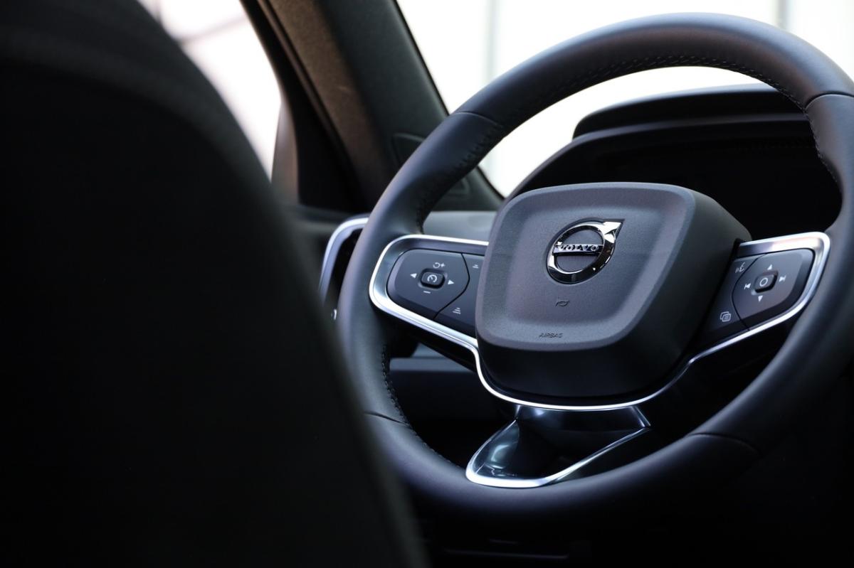 volvo-ex40-2025-eletrico-0cc
