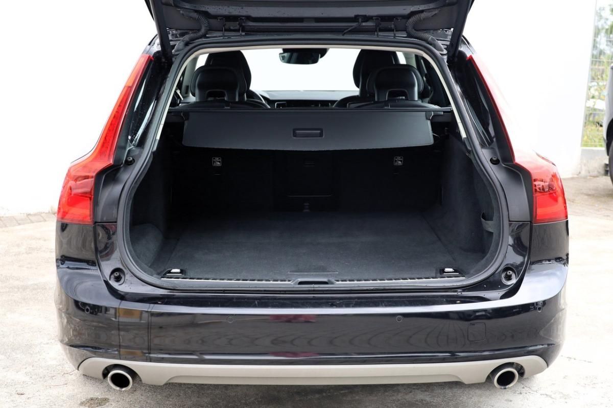 volvo-v90-2018-diesel-1969cc