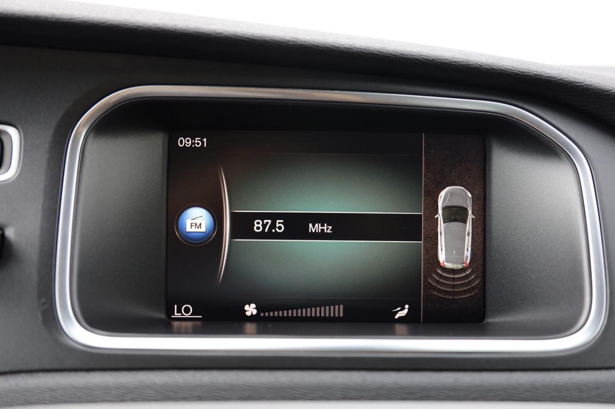 volvo-v40-2019-diesel-1969cc