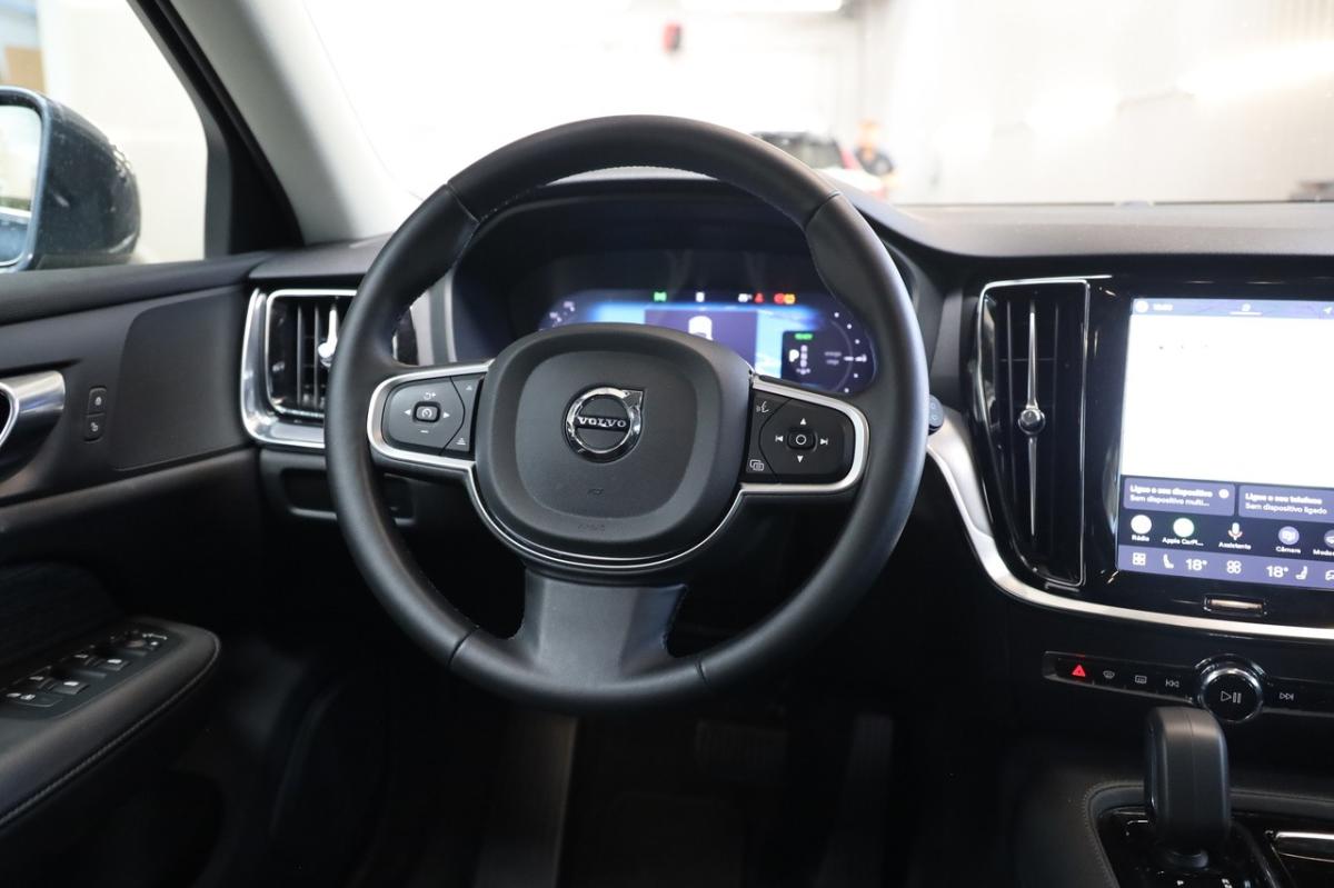 volvo-v60-2025-hibrido-a-gasolina-1969cc