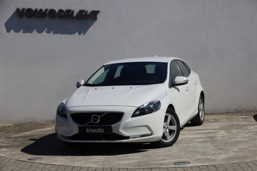 volvo-v40-2017-diesel-1969cc