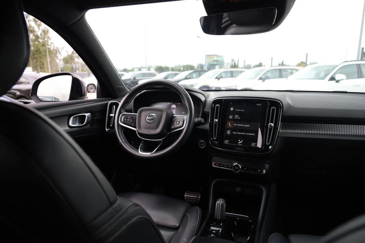 volvo-xc40-2021-hibrido-a-gasolina-1477cc