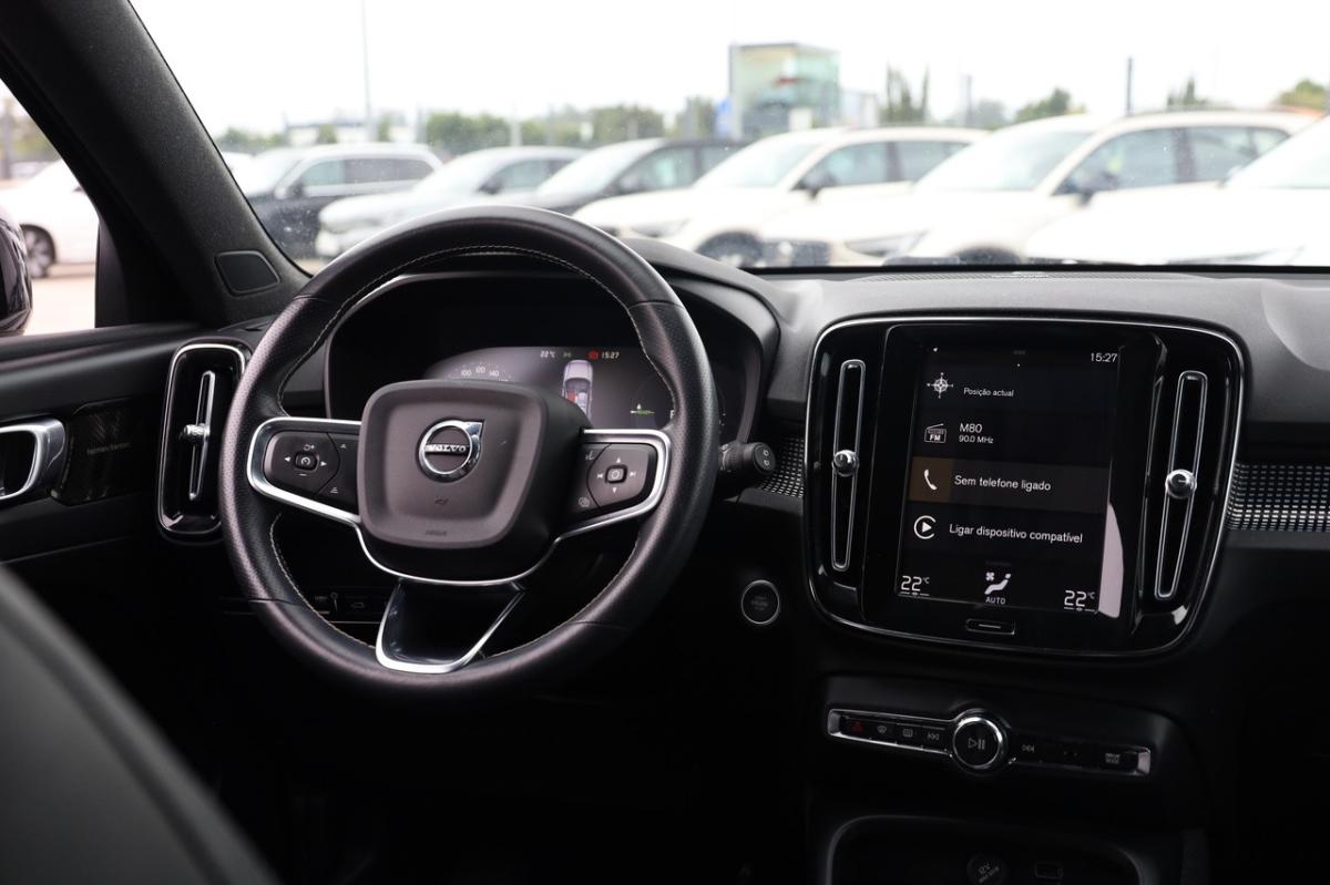 volvo-xc40-2021-hibrido-a-gasolina-1477cc